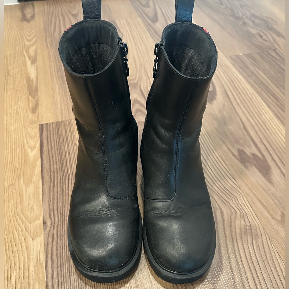Camper Milah Black Leather Ankle Boots